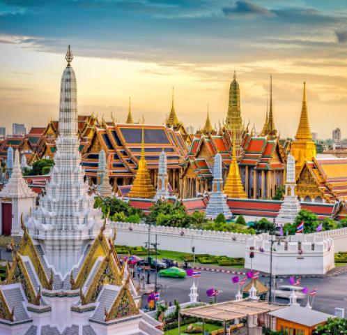 Find and Book Cheap Flight Deals | WinkTravelDeals logo